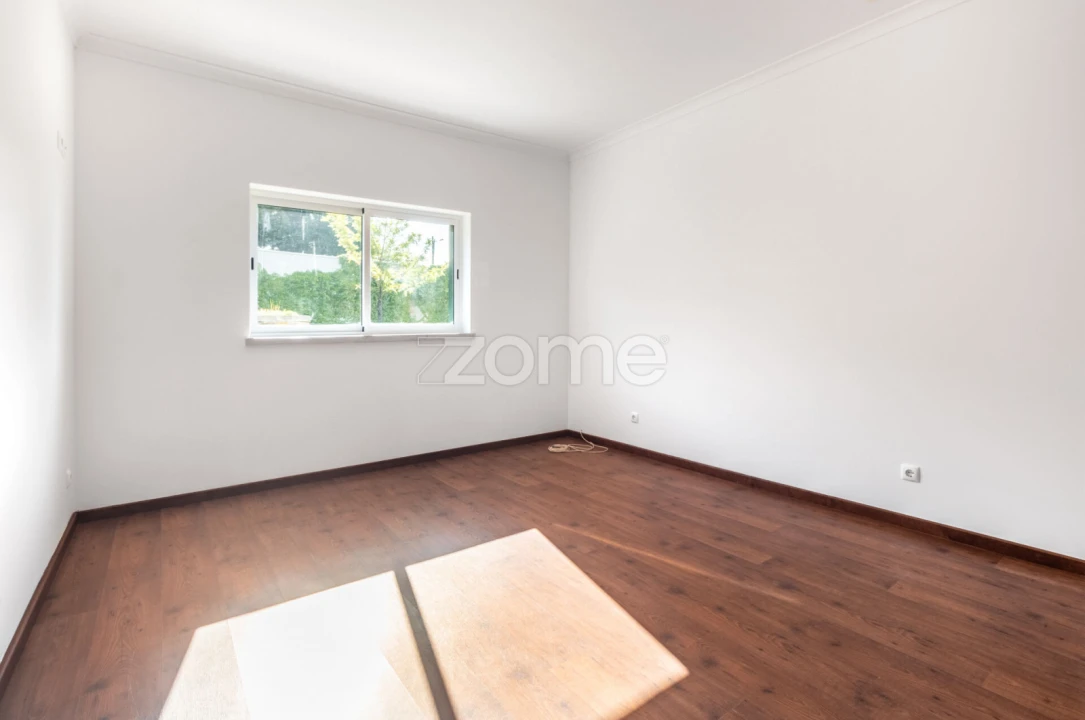 Moradia T3 para Venda em Alcobaça e Vestiaria Foto 38