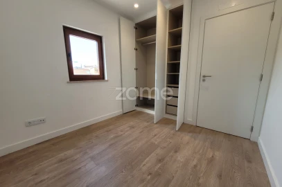 Moradia T3 para Venda em Marrazes e Barosa