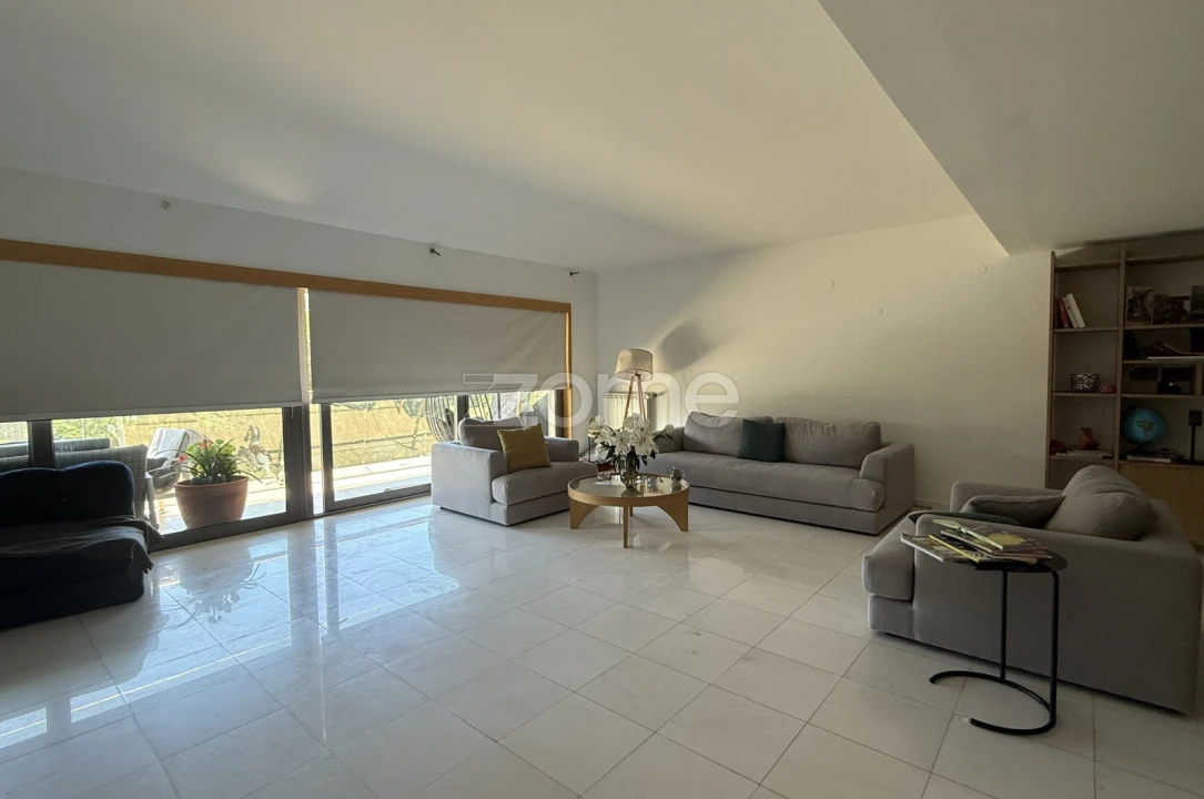 Apartamento T4 para Venda em Cascais e Estoril Foto 14