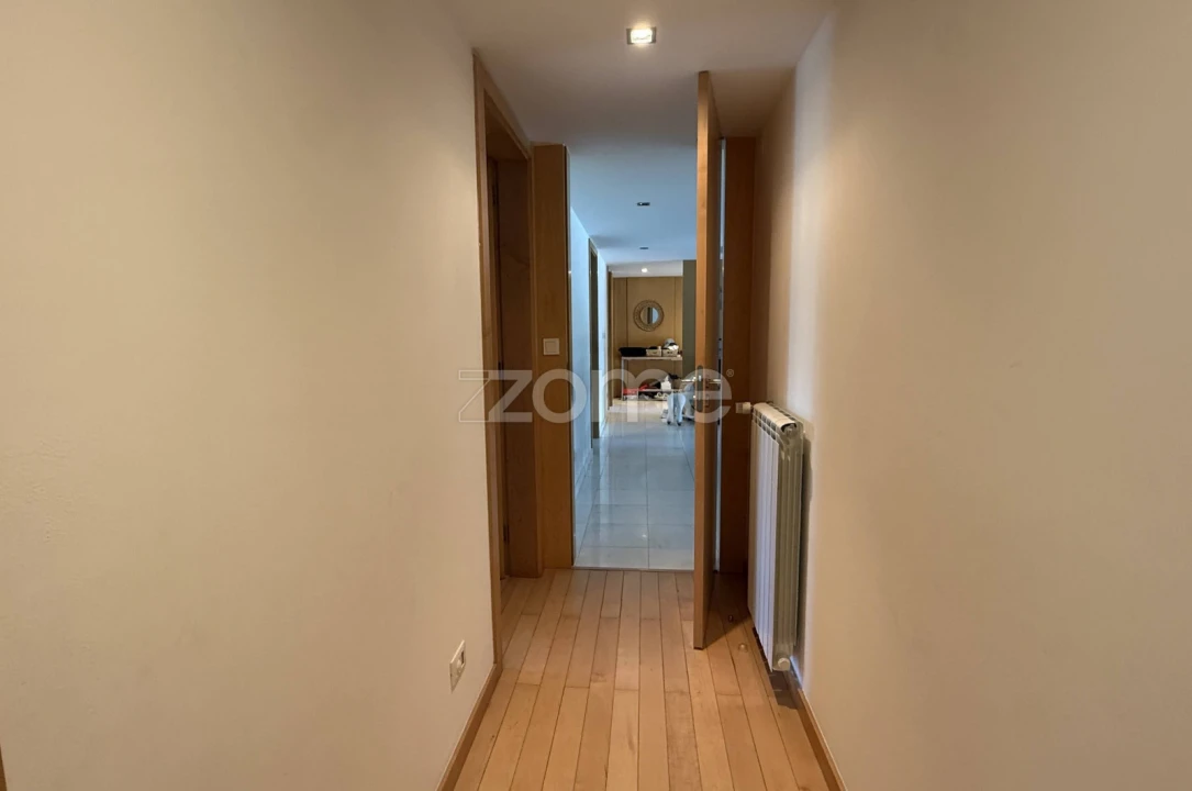 Apartamento T4 para Venda em Cascais e Estoril Foto 22