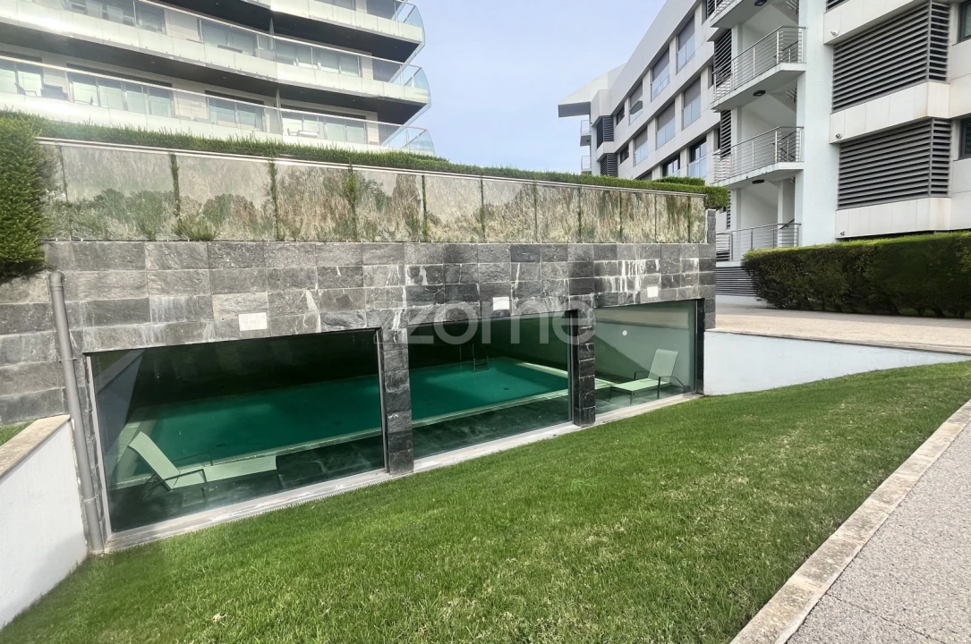 Apartamento T4 para Venda em Cascais e Estoril Foto 7
