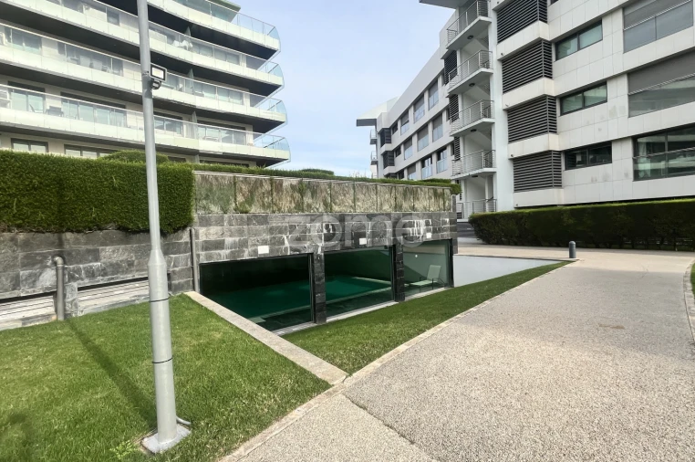 Apartamento T4 para Venda em Cascais e Estoril Foto 9