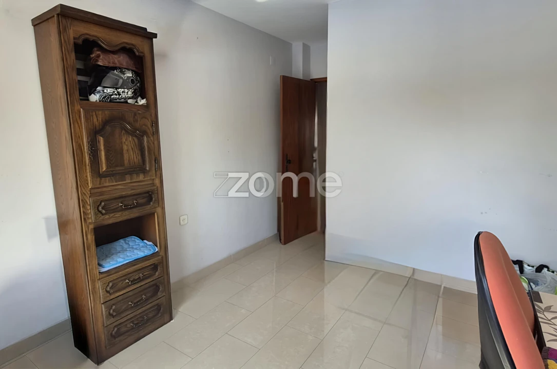 Apartamento T3 para Venda em São João Baptista Foto 13