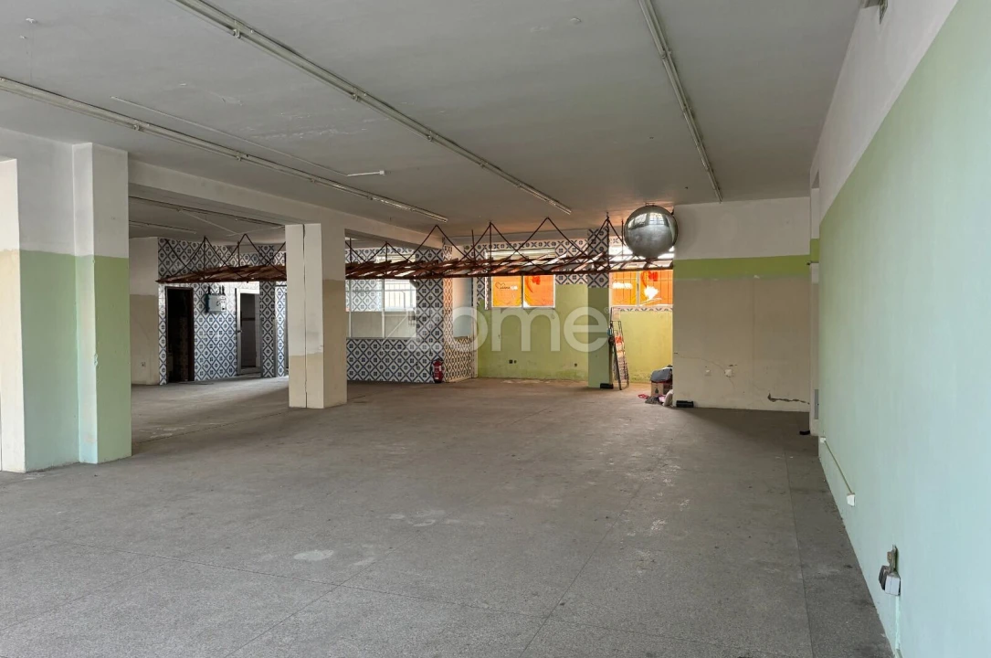 Apartamento T1 para Venda em São Paio de Oleiros Foto 17