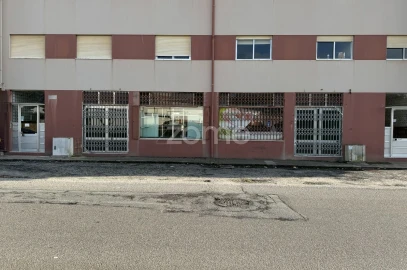 Apartamento T1 para Venda em São Paio de Oleiros