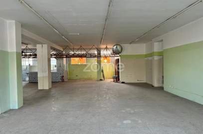 Apartamento T1 para Venda em São Paio de Oleiros