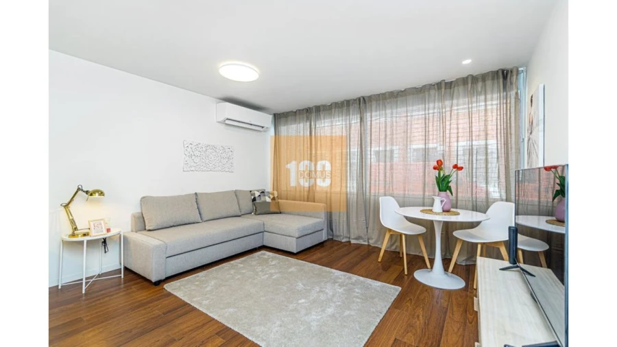 Apartamento T1 para Venda em Cedofeita, Santo Ildefonso, Sé, Miragaia, São Nicolau e Vitória Foto 5
