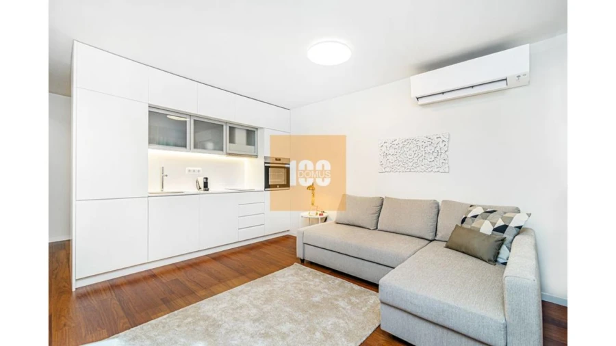 Apartamento T1 para Venda em Cedofeita, Santo Ildefonso, Sé, Miragaia, São Nicolau e Vitória Foto 7