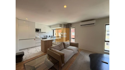 Apartamento T2 para Venda em Cedofeita, Santo Ildefonso, Sé, Miragaia, São Nicolau e Vitória