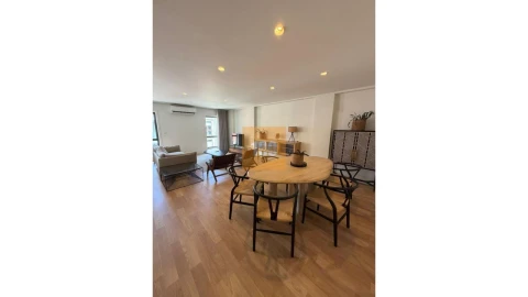 Apartamento T2 para Venda em Cedofeita, Santo Ildefonso, Sé, Miragaia, São Nicolau e Vitória