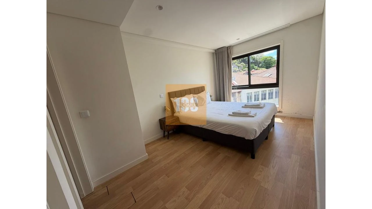 Apartamento T2 para Venda em Cedofeita, Santo Ildefonso, Sé, Miragaia, São Nicolau e Vitória Foto 12