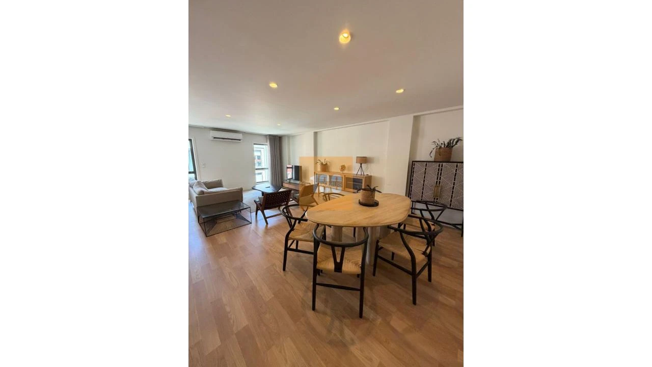 Apartamento T2 para Venda em Cedofeita, Santo Ildefonso, Sé, Miragaia, São Nicolau e Vitória Foto 5