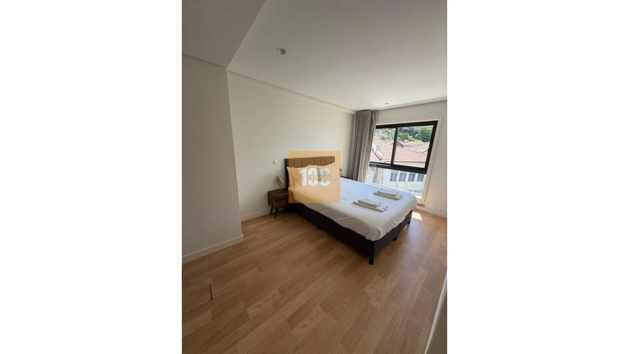 Apartamento T2 para Venda em Cedofeita, Santo Ildefonso, Sé, Miragaia, São Nicolau e Vitória Foto 17