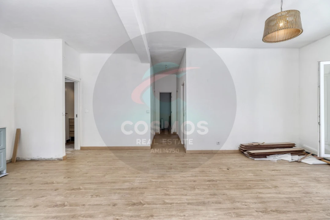 Moradia T3 para Venda em Marmelete Foto 21