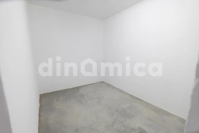 Escritório para Arrendamento em Vila Nova de Famalicão e Calendário