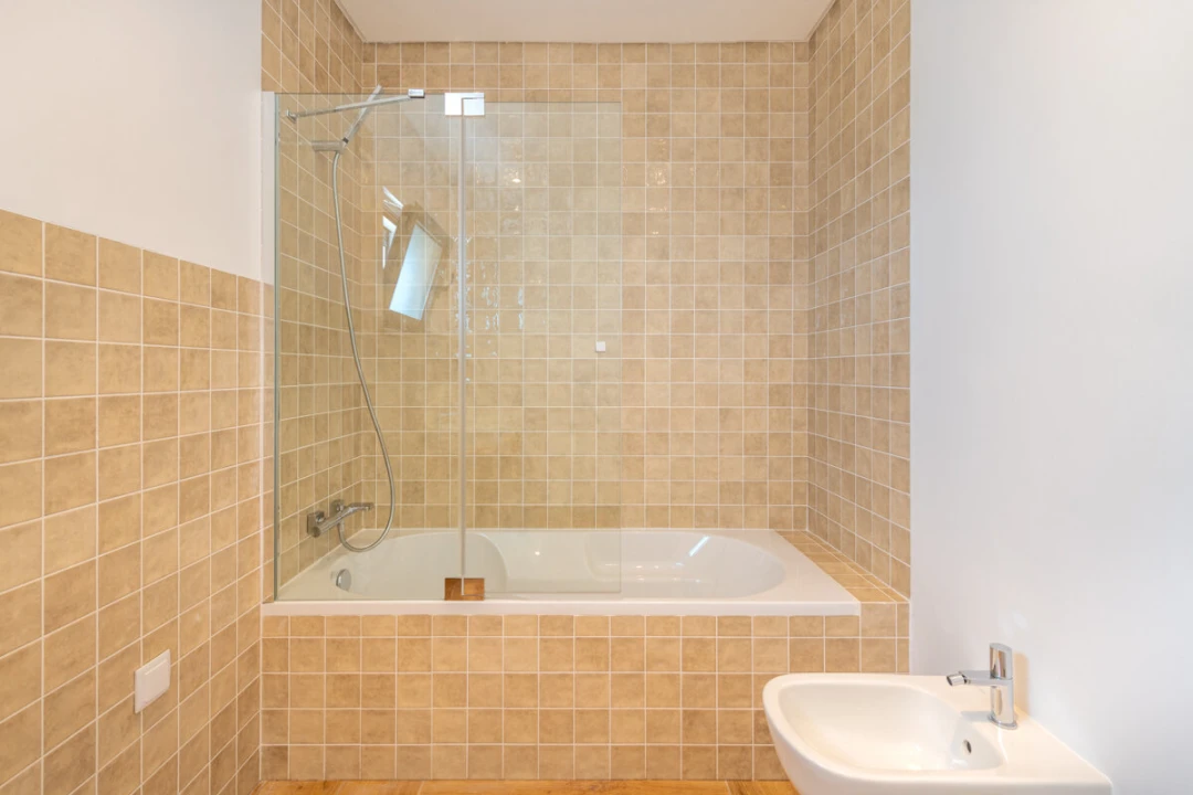Apartamento T2 para Venda em Portimão Foto 6