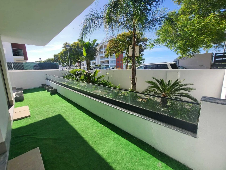 Apartamento T2 para Venda em Portimão Foto 16