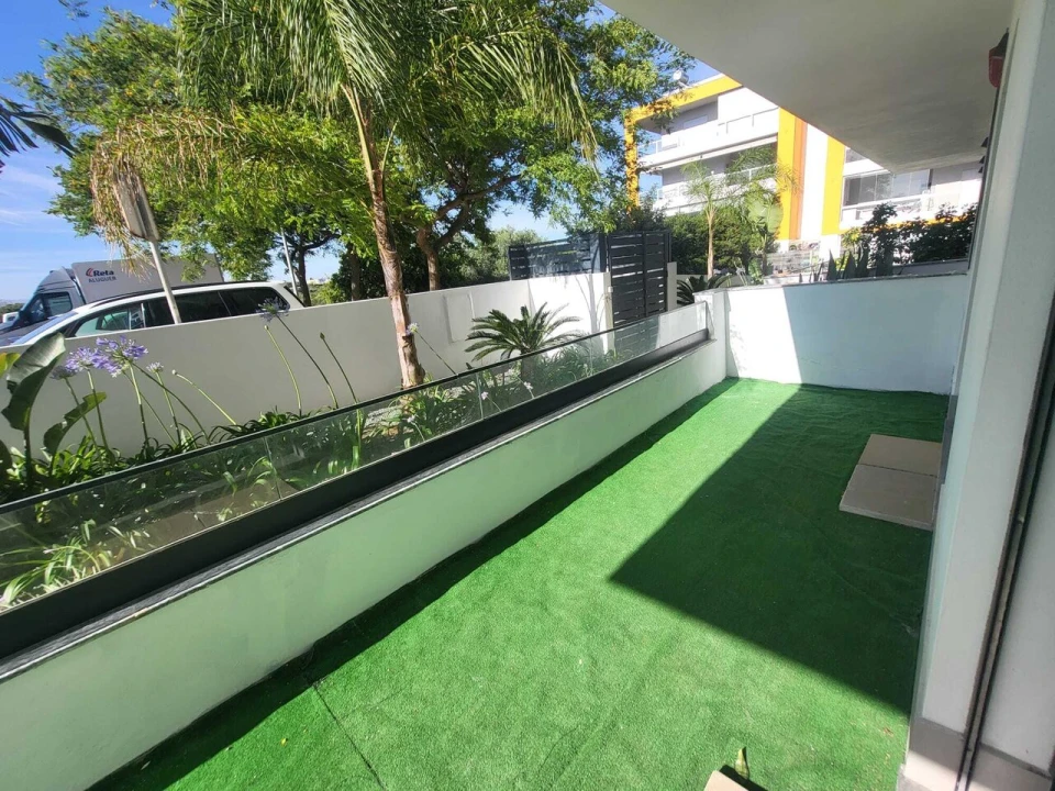 Apartamento T2 para Venda em Portimão Foto 18