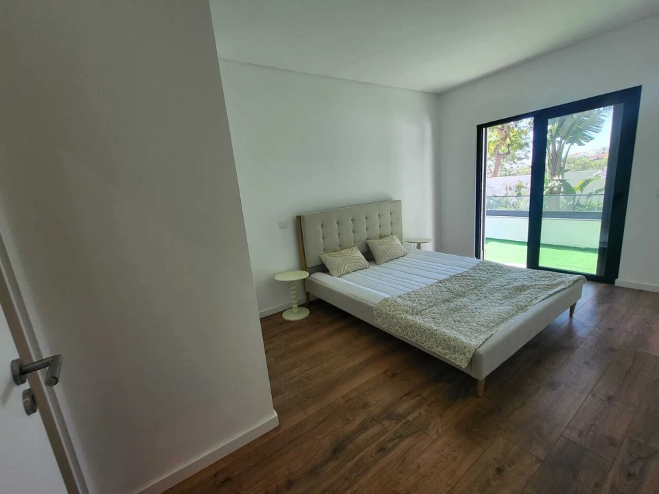 Apartamento T2 para Venda em Portimão Foto 19