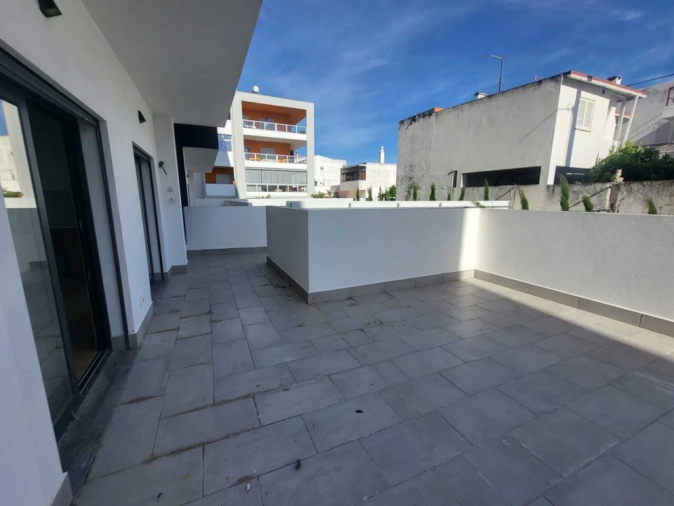Apartamento T2 para Venda em Portimão Foto 29