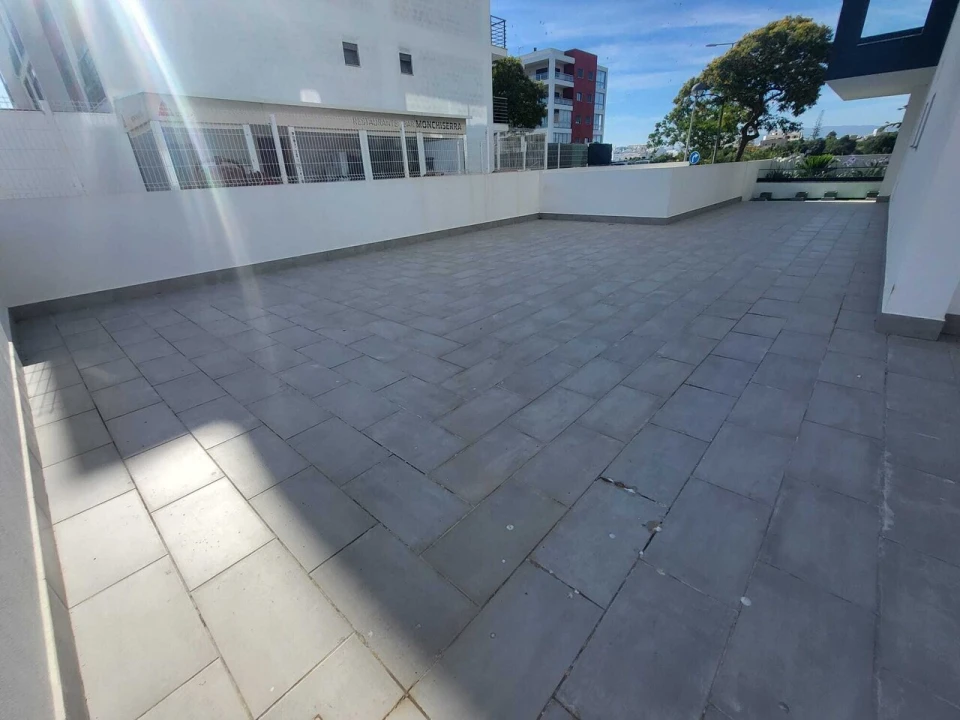 Apartamento T2 para Venda em Portimão Foto 30