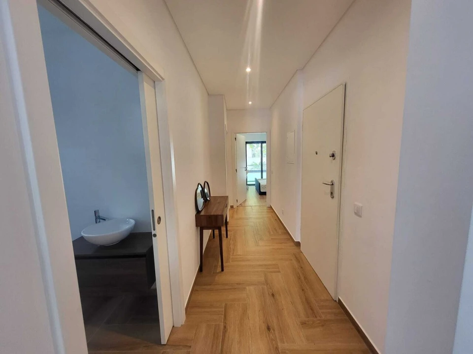 Apartamento T2 para Venda em Portimão Foto 37