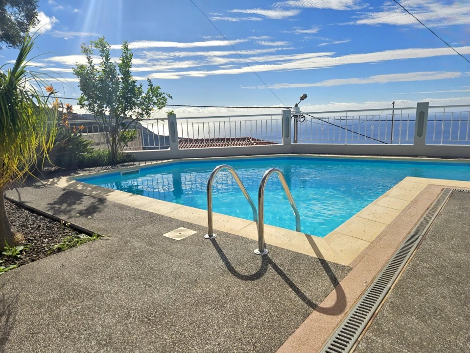 Moradia T3 para Venda em Ribeira Brava Foto 8