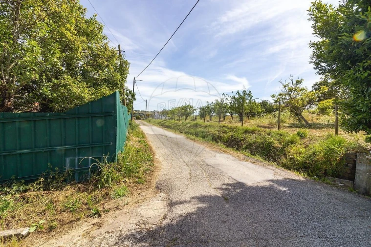 Moradia T3 para Venda em Arruda dos Vinhos Foto 41