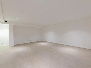 Moradia T4 para Venda em Quarteira
