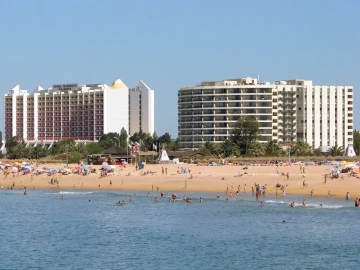 Moradia T4 para Venda em Quarteira