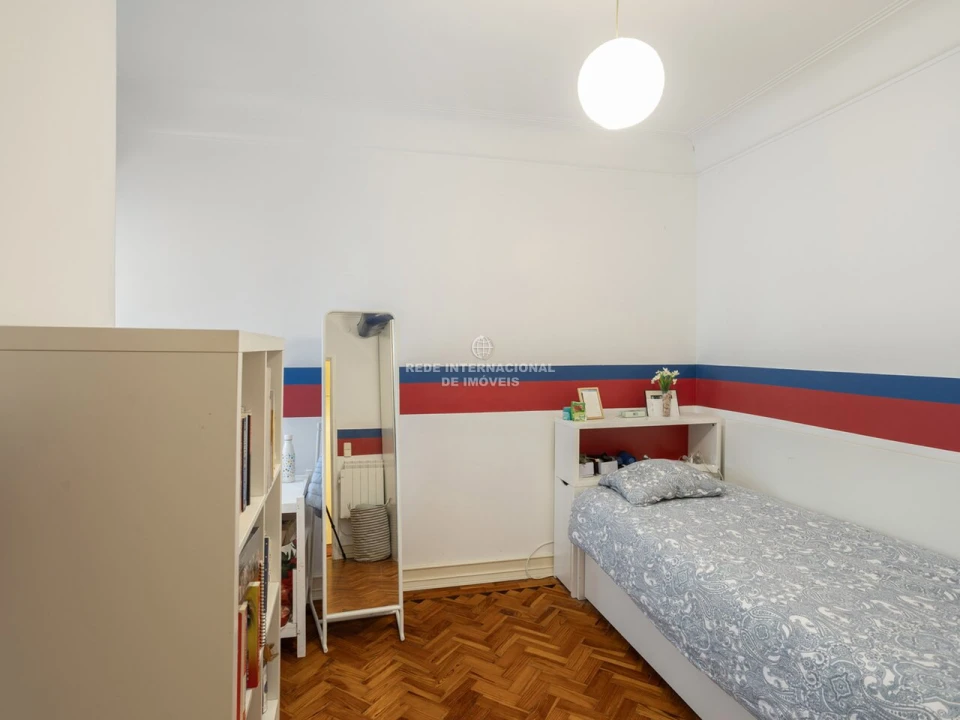 Apartamento T4 para Venda em Estrela Foto 29