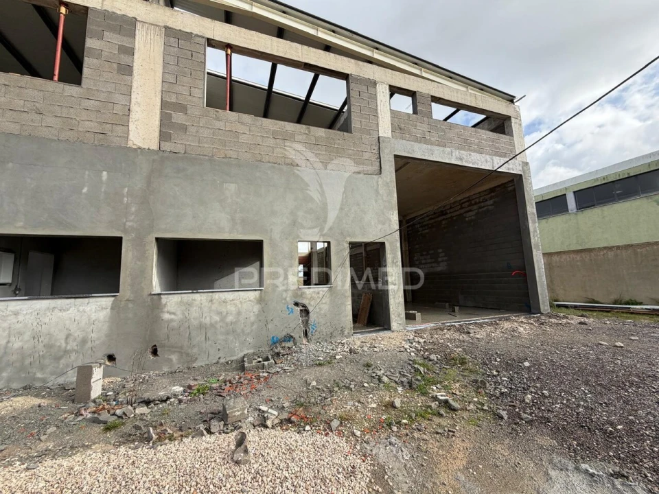 Armazém para Venda em Seixal, Arrentela e Aldeia de Paio Pires Foto 7