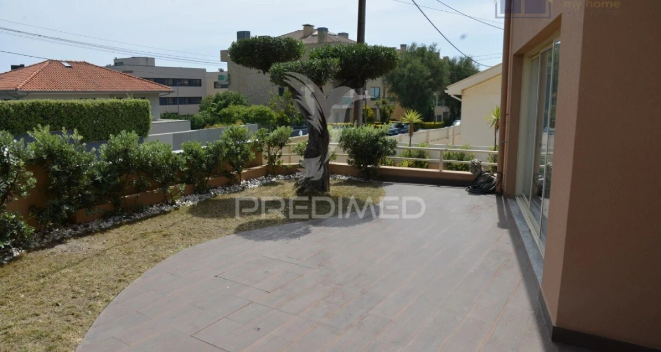 Moradia T3 para Venda em Gulpilhares e Valadares Foto 1