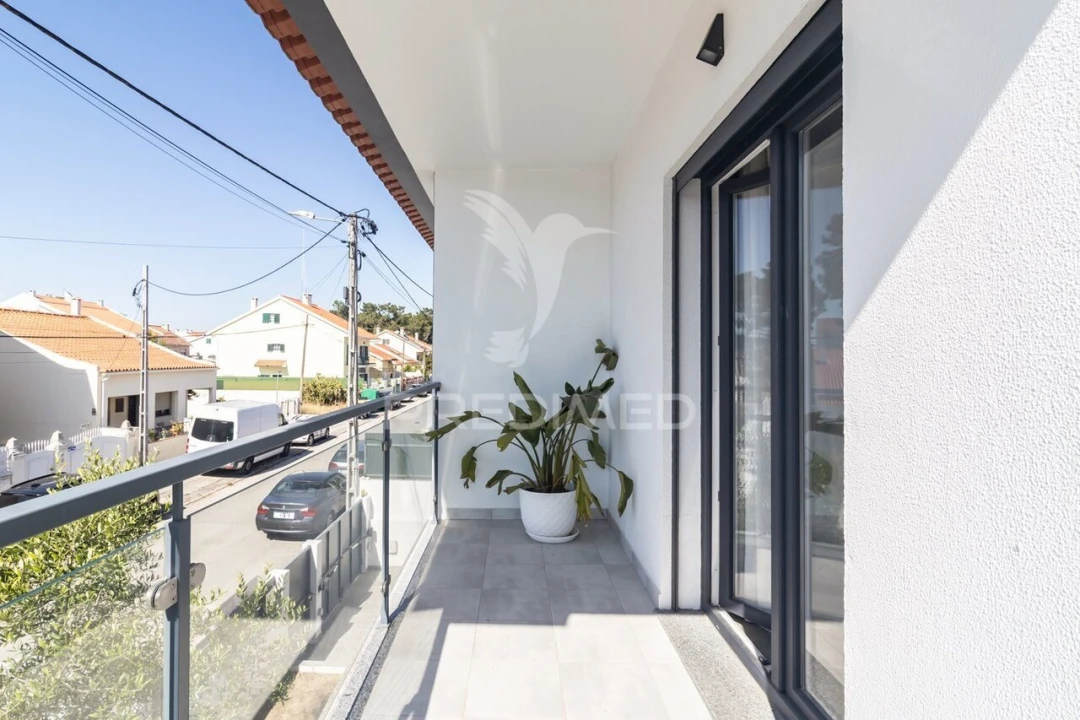 Moradia T3 para Venda em Quinta do Conde Foto 25