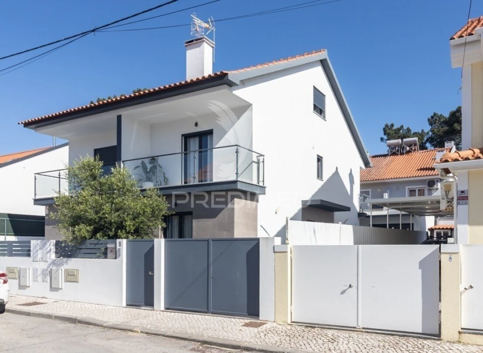 Moradia T3 para Venda em Quinta do Conde Foto 1