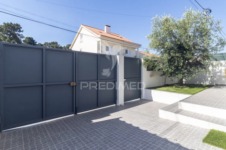 Moradia T3 para Venda em Quinta do Conde Foto 40