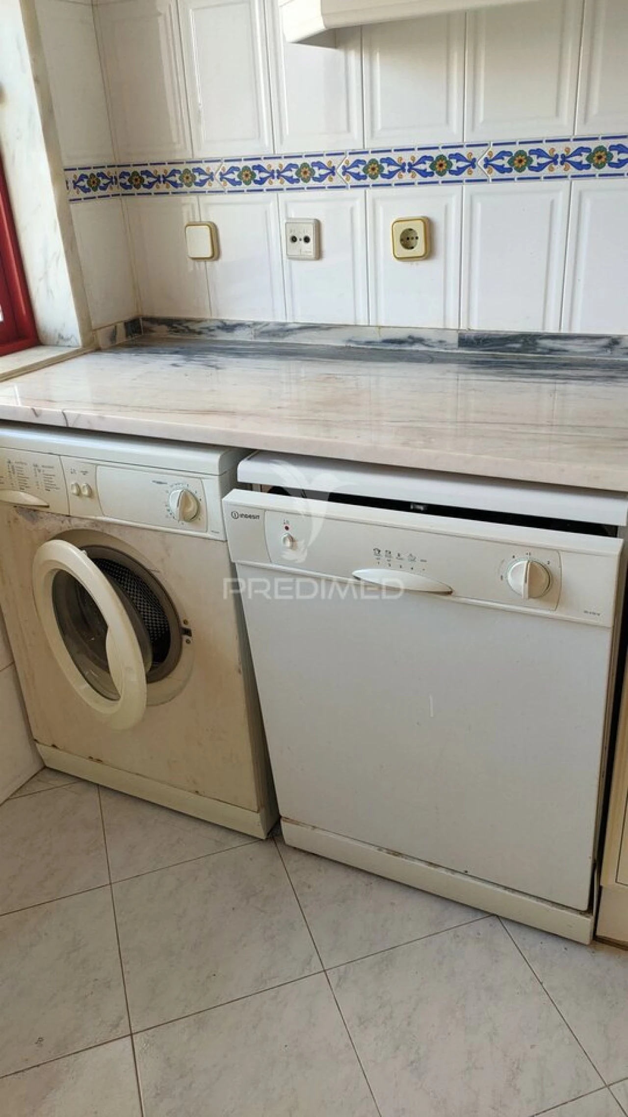 Apartamento T2 para Venda em Algueirão-Mem Martins Foto 5