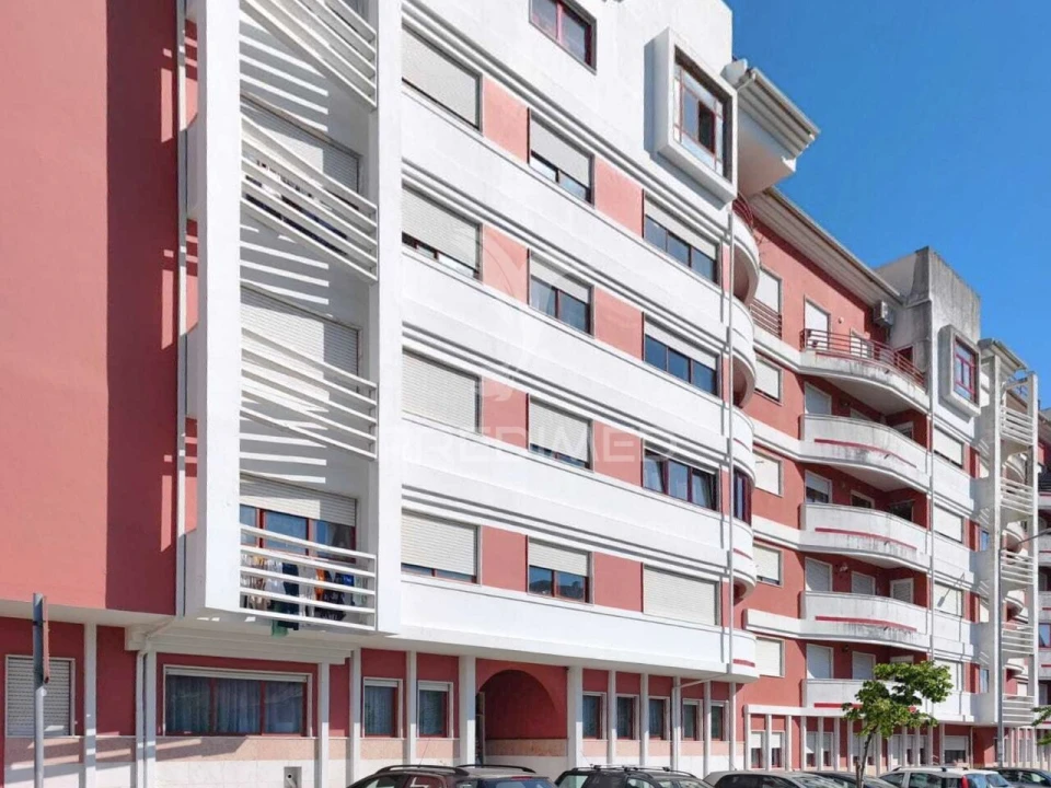 Apartamento T2 para Venda em Algueirão-Mem Martins Foto 23