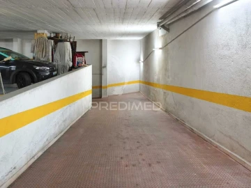 Apartamento T2 para Venda em Algueirão-Mem Martins