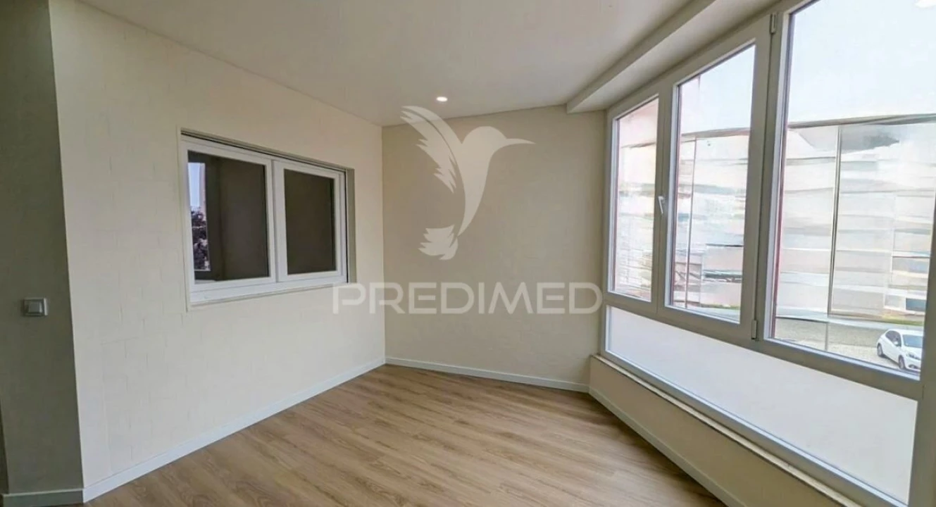 Apartamento T1 para Venda em Vila do Conde Foto 5