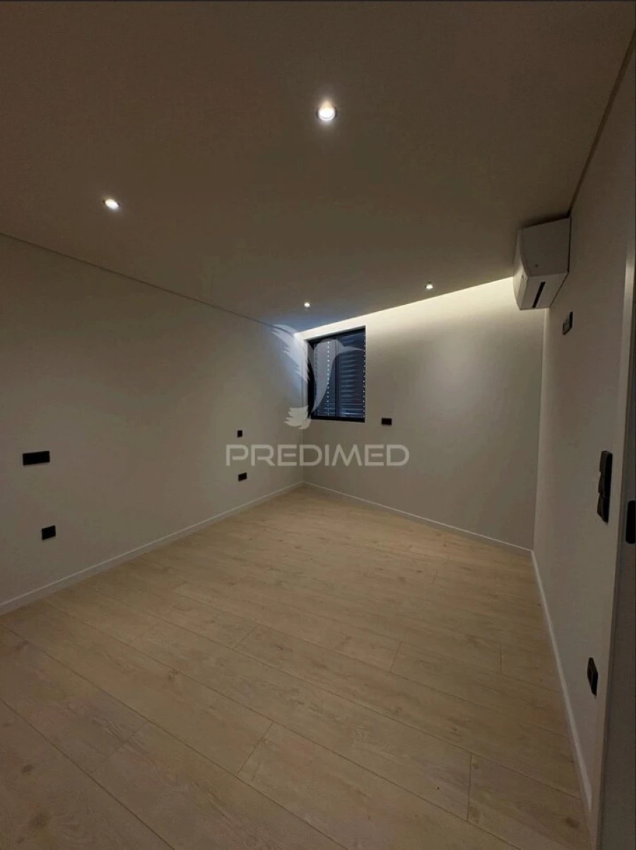Apartamento T1 para Venda em Gondomar (São Cosme), Valbom e Jovim Foto 10