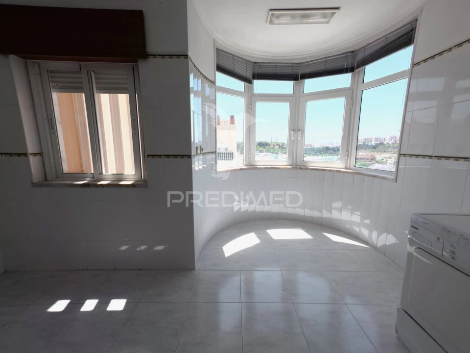 Apartamento T2 para Venda em Vialonga Foto 21
