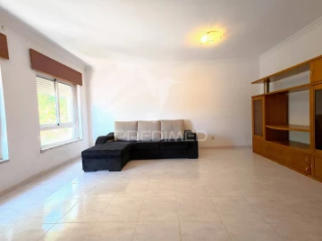 Apartamento T2 para Venda em Vialonga