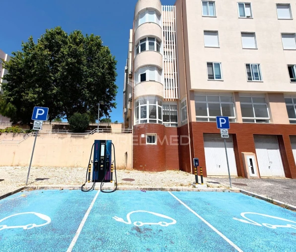 Apartamento T2 para Venda em Vialonga Foto 4