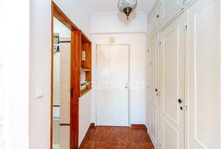 Apartamento T0 para Venda em Tavira (Santa Maria e Santiago) Foto 2