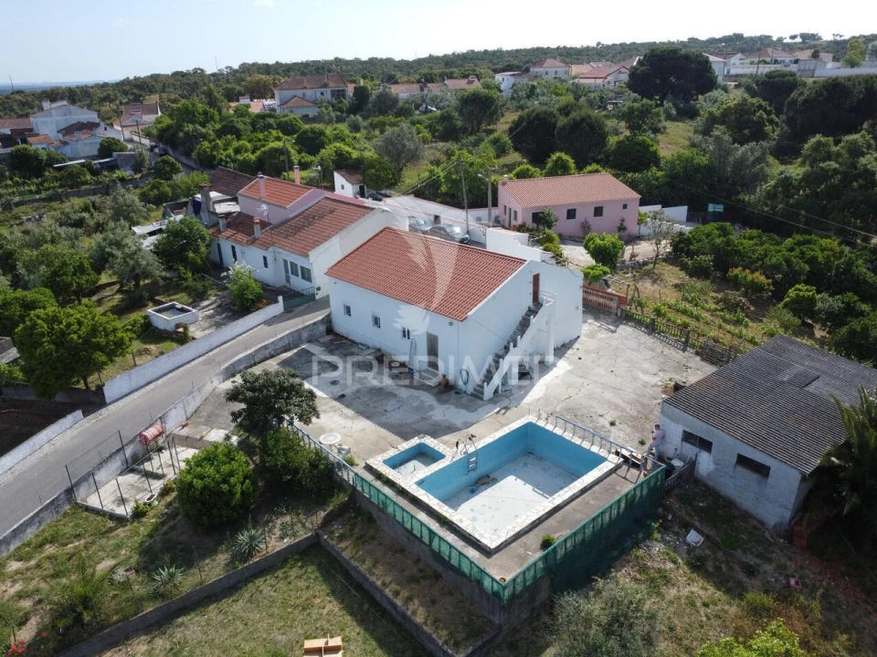 Moradia T3 para Venda em São Facundo e Vale das Mós Foto 2
