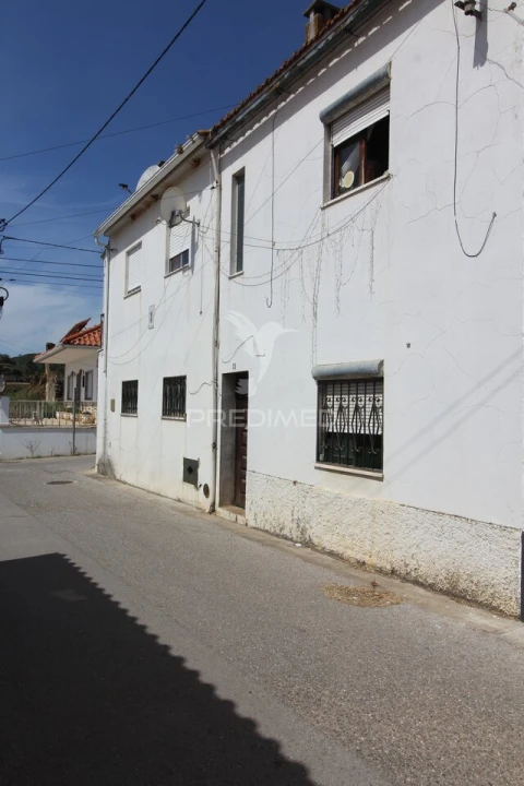 Moradia T3 para Venda em Pedrogão