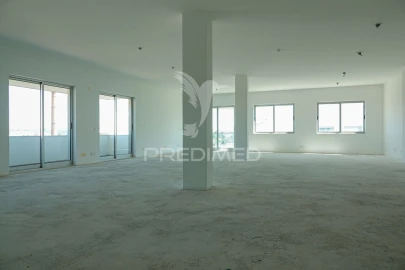 Escritório para Arrendamento em Abrantes (São Vicente e São João) e Alferrarede