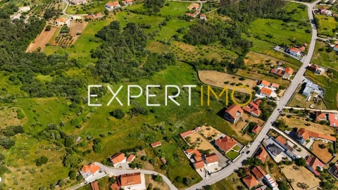 Terreno para Venda em Santiago e São Simão de Litém e Albergaria dos Doze