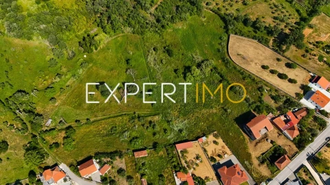 Terreno para Venda em Santiago e São Simão de Litém e Albergaria dos Doze
